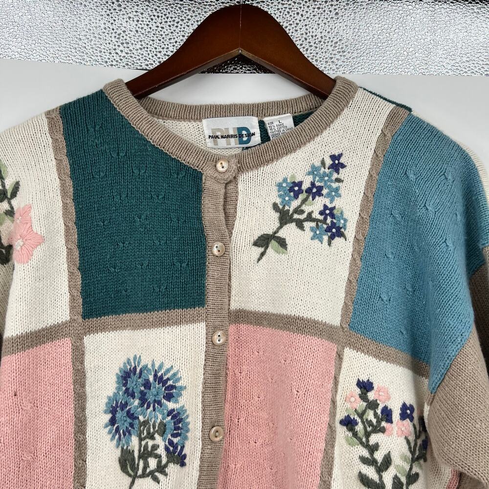 Vintage Paul Harris Designs Color Block Floral Embroidered
Button Sweater large - Picture 5 of 7